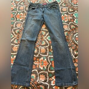 Levi’s 518 super low boot cut jeans - size 9 long